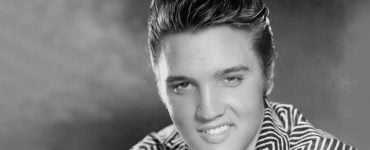 The Elvis Concert band brengt eerbetoon aan Elvis - portret van Elvis op jonge leeftijd
