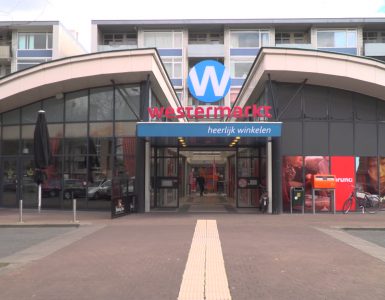 Er is een relschopper aangehouden op verdenking van het plegen van vernielingen tijdens de rellen van 24 januari op en rondom de Westermarkt.