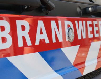 In een woning aan de Prinses Beatrixstraat in Oisterwijk woedde zondagavond rond 21.30 een schoorsteenbrand.