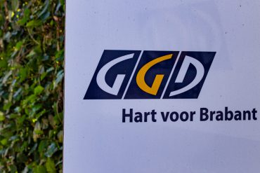 GGD Hart voor Brabant opent zeven nieuwe priklocaties in de regio, waaronder een vaccinatielokatie in Tilburg die naar verwachting in februari open gaat.
