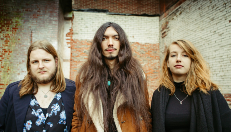 Blues, rock, een tikje psychedelisch, met vintage geluid en een berg energie bracht Electric Hollers in 2018 hun eerste plaat ‘Rise’ uit.