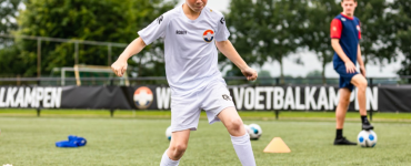 Speciaal voor kinderen van 6 tot en met 10 jaar die gek zijn van voetbal en die hun voetbalvaardigheden willen ontwikkelen heeft Willem II een trainingsplan georganiseerd. Ook heeft de club voor het eerst een keeperskamp voor jongelui van 9 tot en met 17 jaar.