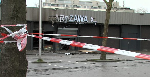 In de nacht van 3 op 4 januari is de Poolse supermarkt Warszawa XL getroffen door een aanslag. De fractie van Lokaal Tilburg maakt zich zorgen om de veiligheid rond zulke supermarkten en stelt daarom vragen over dit onderwerp in het Vragenhalfuurtje van de gemeenteraad.