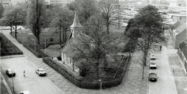 Op zondag 21 februari breekt Paul Spapens een lans voor het Hasseltplein in de lezing ‘Alles van waarde is weerloos’ over de historie en de cultuur van het plein.