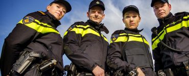 Mensen die meededen met de ‘avondklokrellen’, lopen kans om zichzelf terug te zien op tv. Want Omroep Brabant toont in het programma Bureau Brabant nieuwe beelden, ook uit Tilburg.