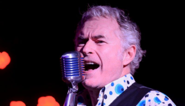 Heyhoef-Backstage heeft het blues-soultrio bestaande uit Phil Bee, Guy Smeets en Pascal Lanslots weten te strikken voor twee concerten op 12 juni.