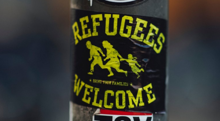 Als het aan GroenLinks, D66 en de PvdA ligt, moet Tilburg extra plekken voor noodopvang van asielzoekers uit Afghanistan creëren.