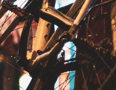 Een fietsendief is door de politie op de Predikherenlaan aangehouden. Hij bekende meteen dat hij de fiets die hij bij zich had had gestolen.