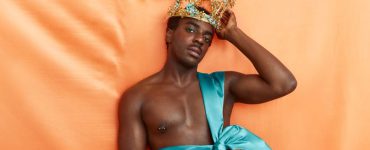 Edward II - The Gay King is in essentie een drama over vechten voor de liefde en je idealen, tot de uiterste consequentie. Live uitgevoerd door Toneelgroep Oostpool in theater De Nieuwe Vorst.