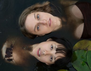 De Tafel van Martinus is een talkshow over het wetenschappelijk onderzoek van Tilburg University. Dit keer vanuit de studio van Schouwburg Concertzaal Tilburg. Met een optreden van het duo Penny (foto).