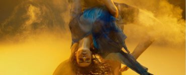 Drie meeslepende dansstukken van Introdans in de voorstelling Bach (campagnebeeld), geïnspireerd door het imposante werk van de beroemde componist.