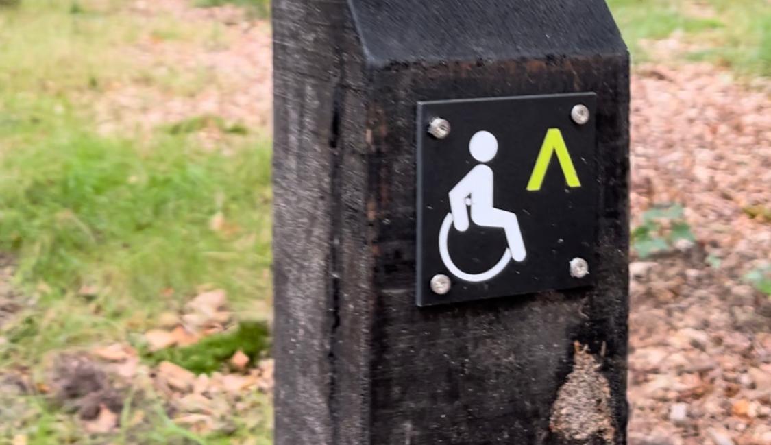 Rolstoelroute in de Oude Warande na ruim zeven jaar open