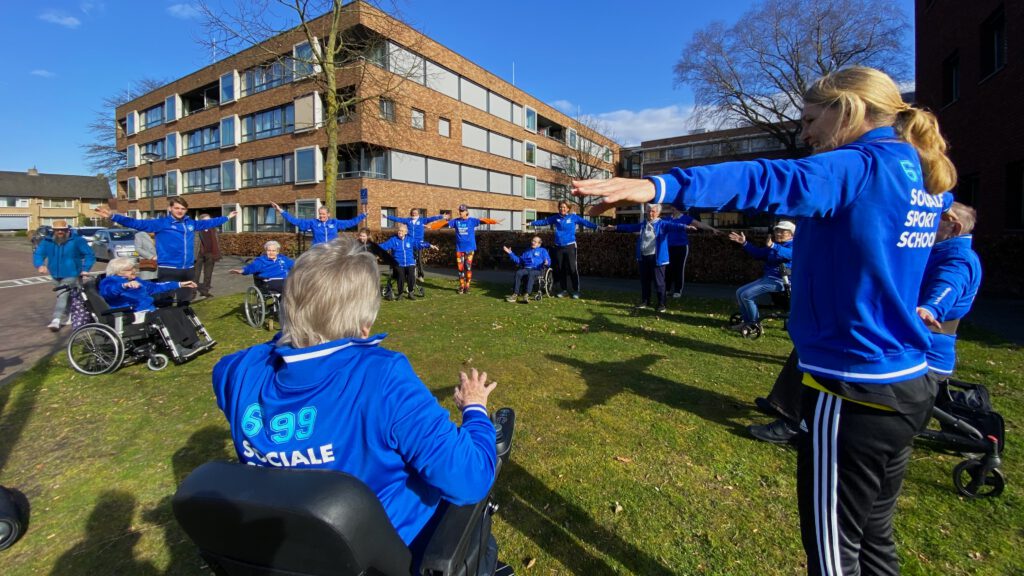 Bij de Sociale Sportschool zitten ouderen niet stil. 