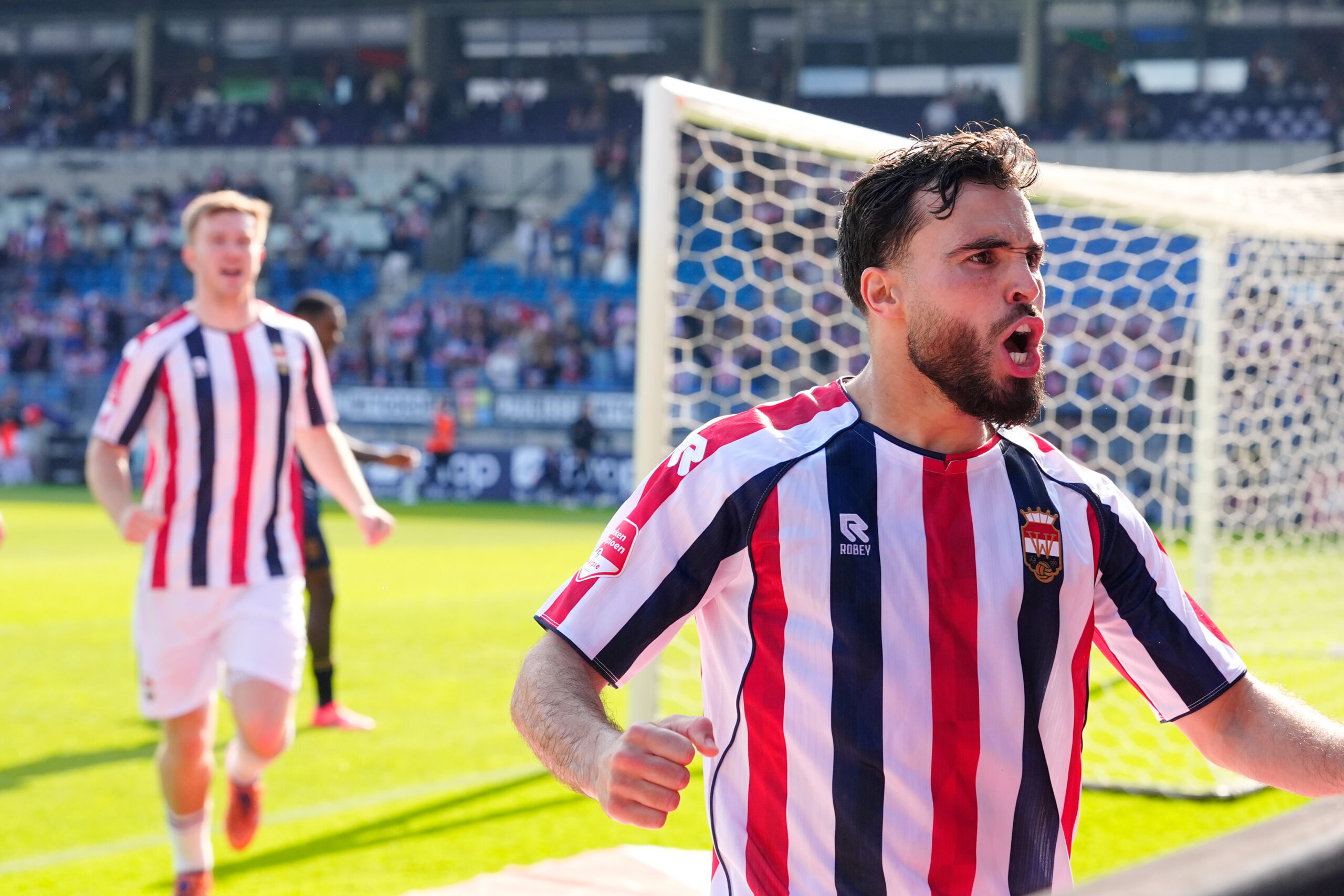 Willem II speelt gelijk, maar plaatst zich voor de halve finale van de play-offs