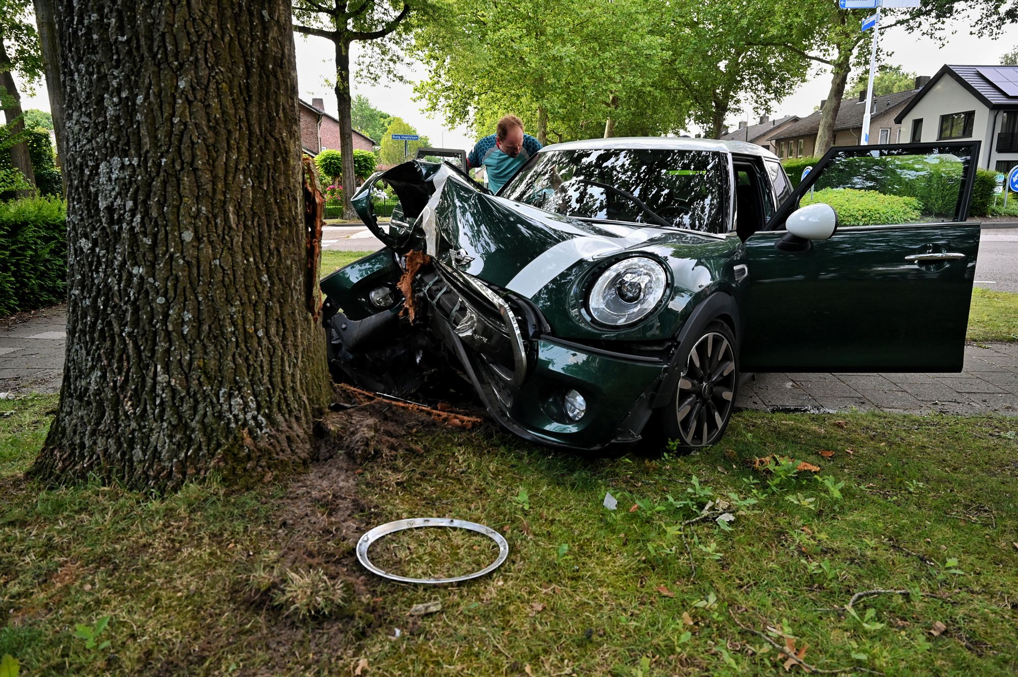 Automobiliste gewond bij eenzijdig ongeluk in Oisterwijk