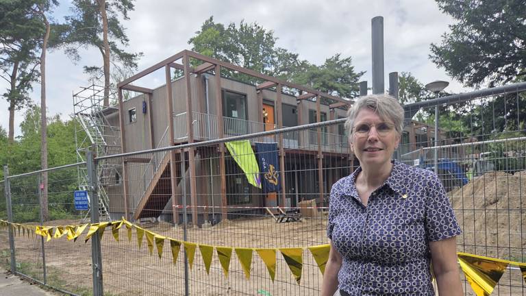 Asielzoekers en dorpsbewoners ontmoeten elkaar: ‘Goed voor onze bewoners’