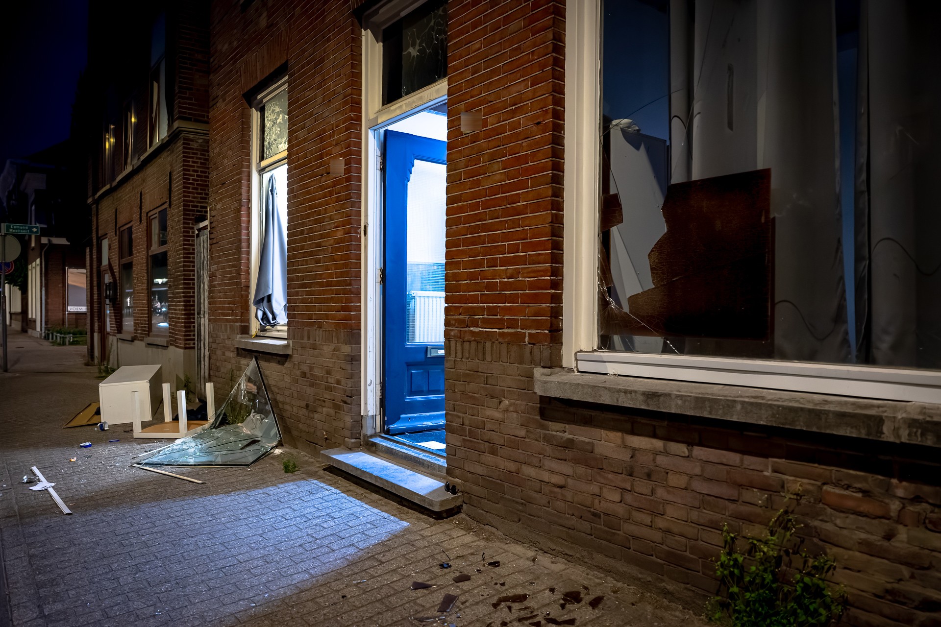 Man vernielt woning in Goirkestraat en wordt aangehouden