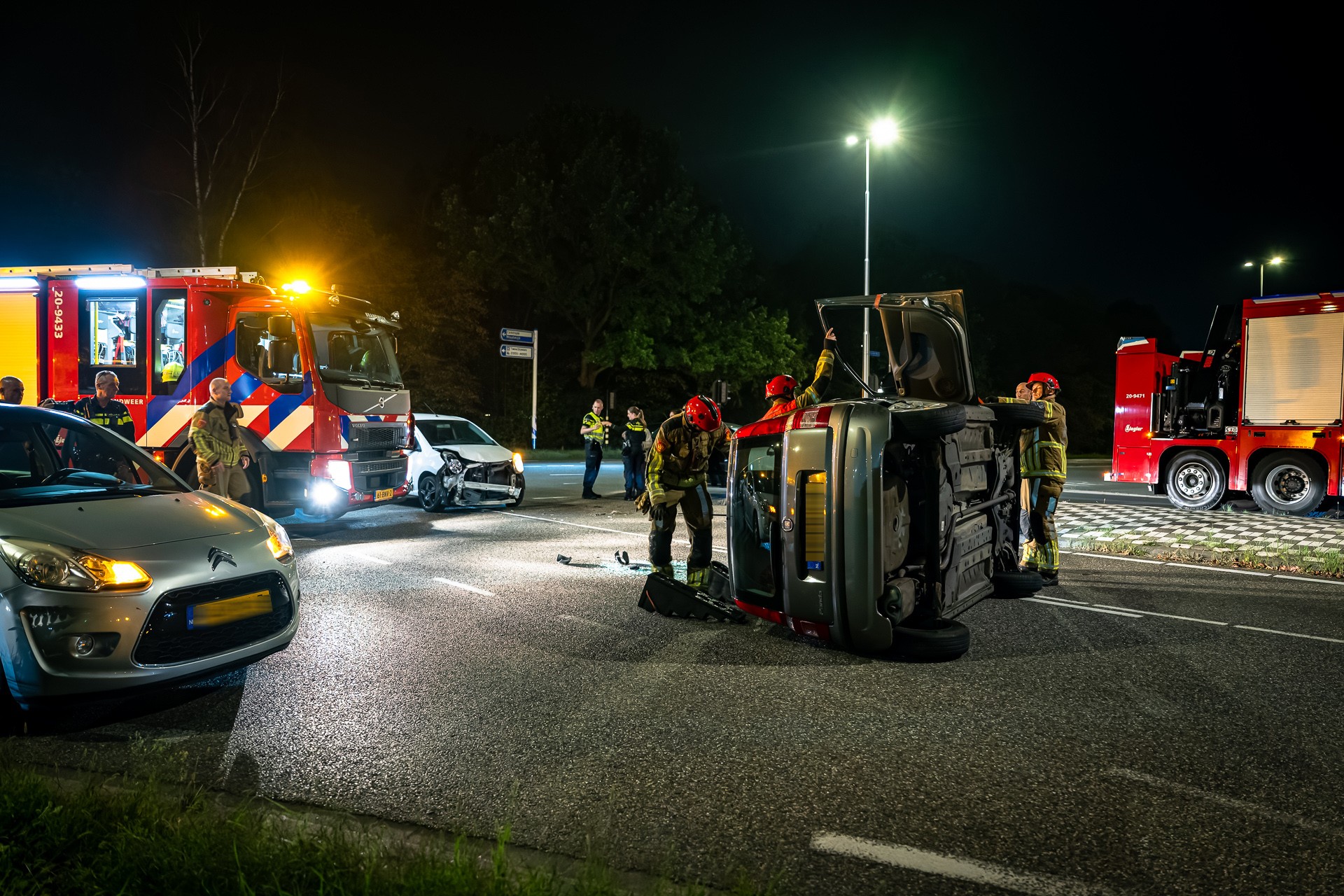 Gewonde bij ongeval op berucht kruispunt in Tilburg