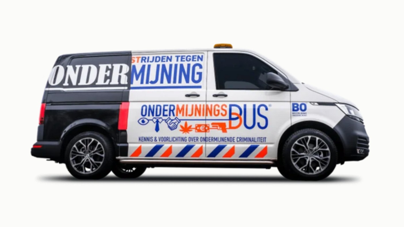 Witwasstraat en Geurlab in Hilvarenbeek tijdens Week van de Veiligheid
